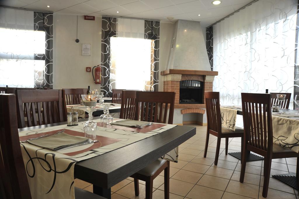 Tulip Inn Padova Bagian luar foto
